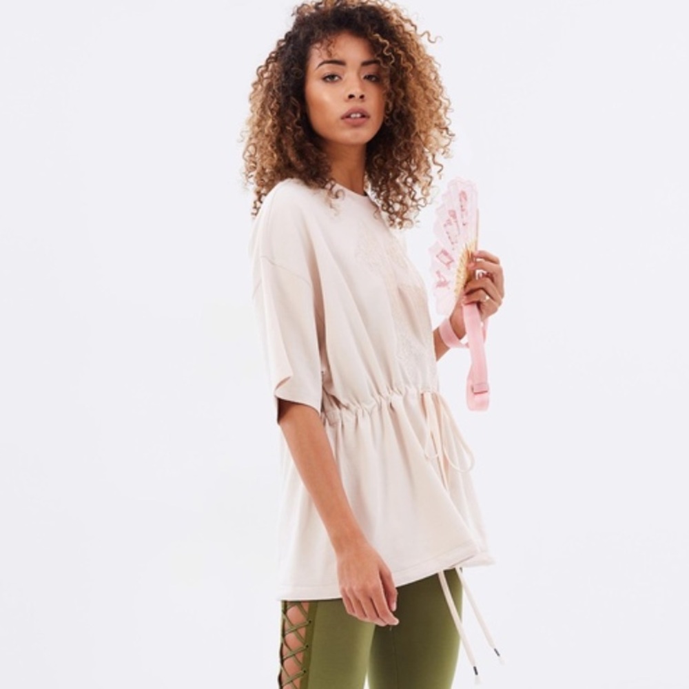 FENTY Rihanna Soft Drawstring Graphic Shirt M